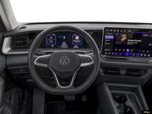 New 2025 Volkswagen Tiguan SE image 7
