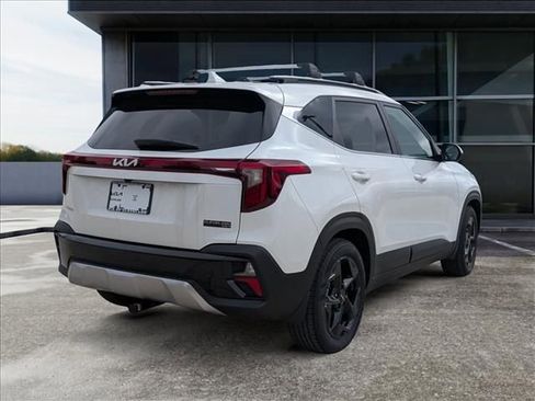 New 2026 Kia Seltos EX image 5