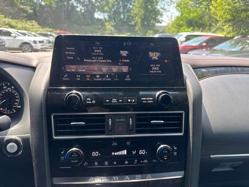 Used 2024 Nissan Armada Platinum w/ Captain's Chairs Package AWD/4WD image 17