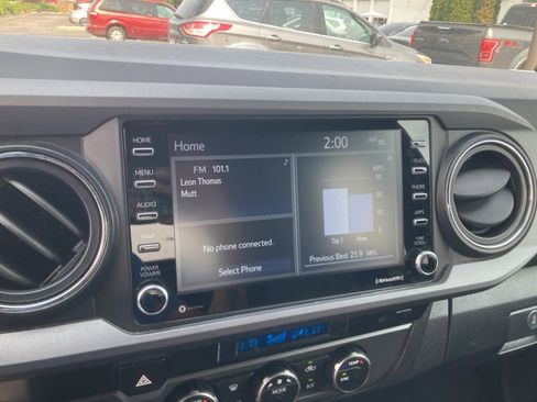 Used 2023 Toyota Tacoma TRD Off-Road w/ Technology Package image 36