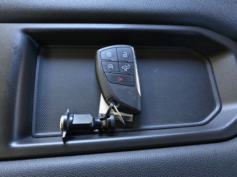 Used 2023 Chevrolet Silverado 1500 LT image 35