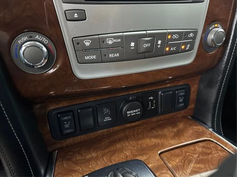 Used 2019 INFINITI QX80 Luxe AWD/4WD image 39