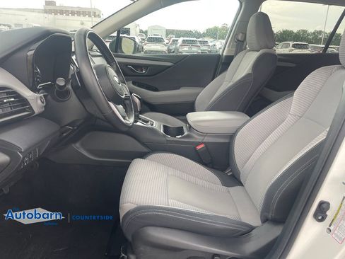 Used 2023 Subaru Outback Premium AWD/4WD image 9
