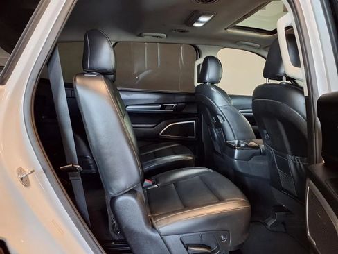 Used 2021 Kia Telluride S FWD image 10
