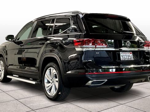 Used 2023 Volkswagen Atlas SE w/ Panoramic Sunroof Package image 14