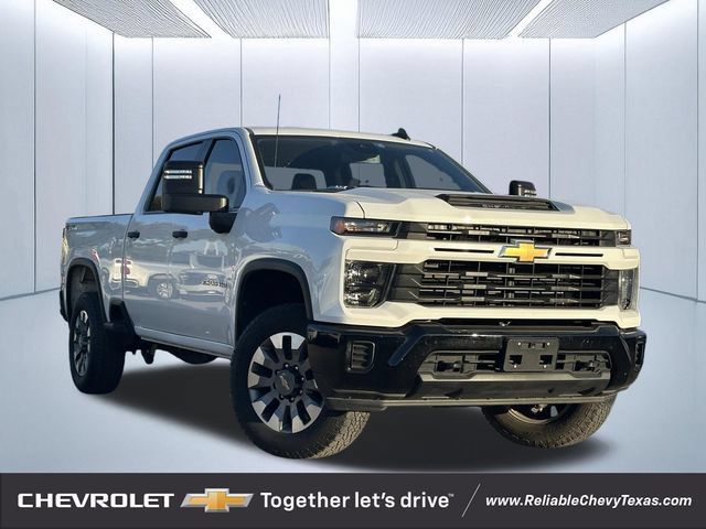 Used 2024 Chevrolet Silverado 2500 Custom w/ Custom Value Package AWD/4WD image 1