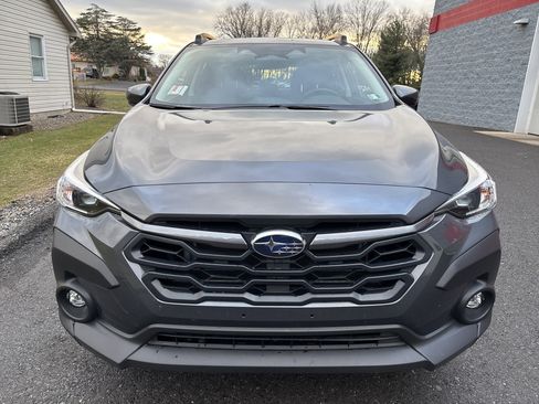 Used 2024 Subaru Crosstrek 2.0i Premium image 9