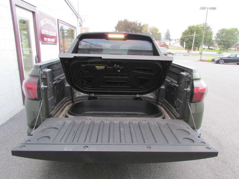 Used 2025 Hyundai Santa Cruz SE image 4