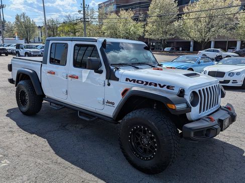 Used 2021 Jeep Gladiator Mojave w/ LED Lighting Group AWD/4WD image 5