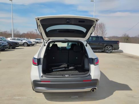 Certified 2023 Honda HR-V Sport image 14