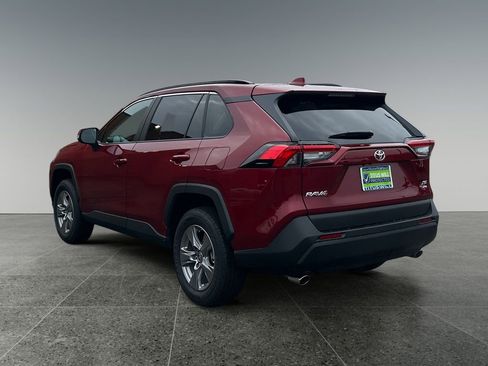 New 2025 Toyota RAV4 XLE image 5