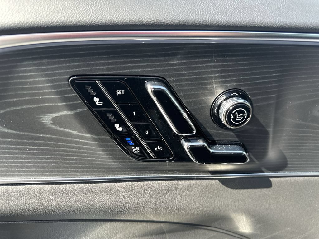 New 2026 Cadillac Lyriq V AWD/4WD image 20