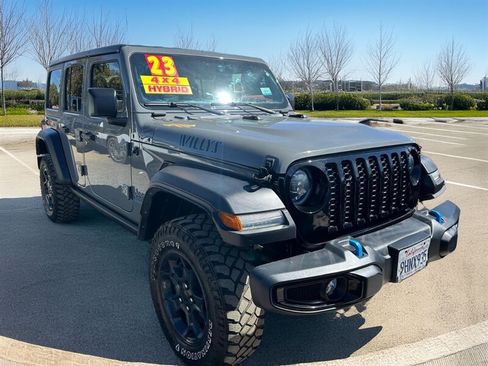 Used 2023 Jeep Wrangler Unlimited AWD/4WD image 1