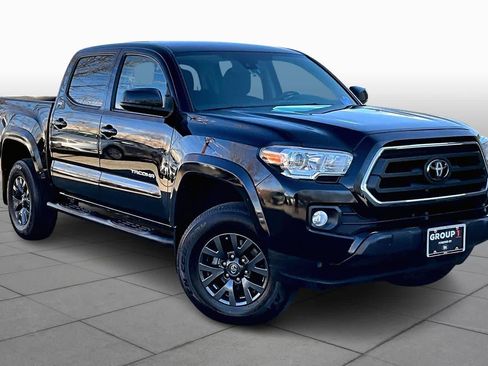 Certified 2021 Toyota Tacoma SR5 image 2