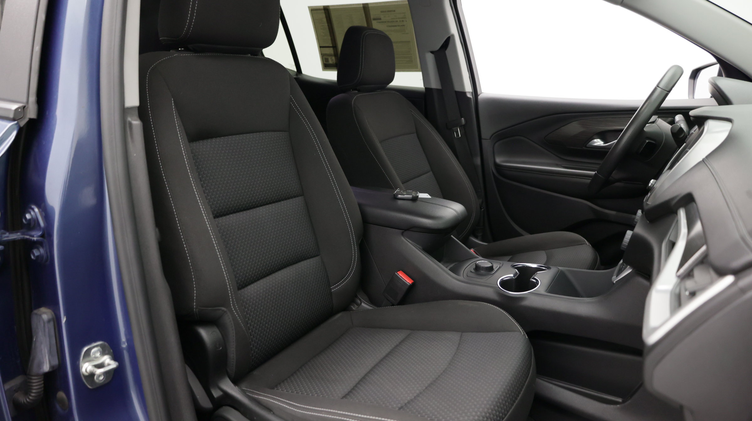 Used 2024 GMC Terrain SLE FWD image 37