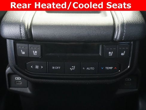 New 2026 Toyota Grand Highlander Platinum image 10