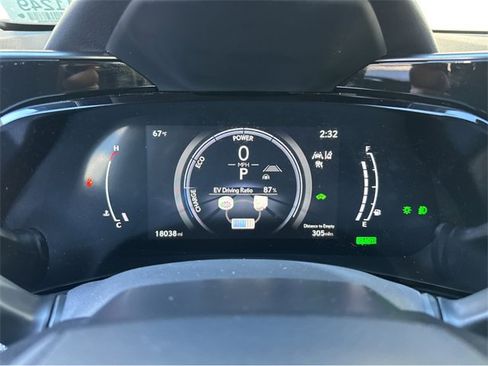 Used 2025 Lexus NX 350h AWD w/ Premium Package image 11