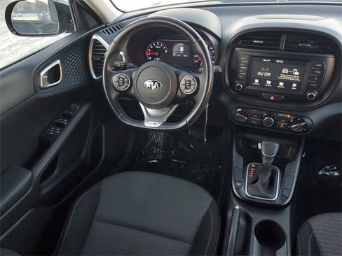 Used 2020 Kia Soul GT-Line image 13