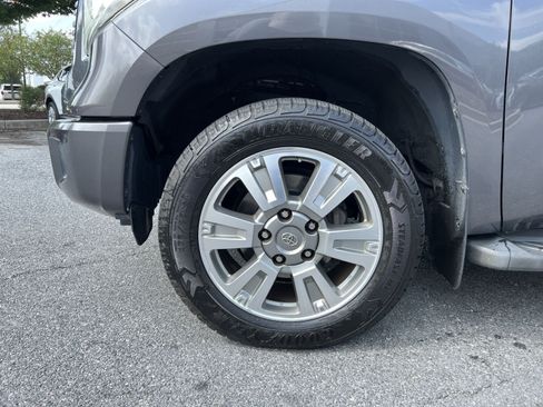 Used 2015 Toyota Tundra Platinum AWD/4WD image 12