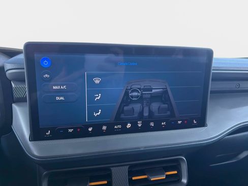Used 2025 Ford Maverick Tremor AWD/4WD image 24