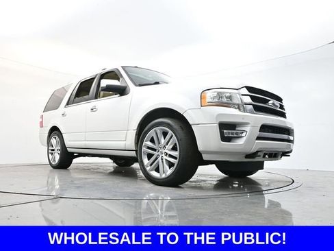 Used 2017 Ford Expedition Limited w/ Equipment Group 301A image 27