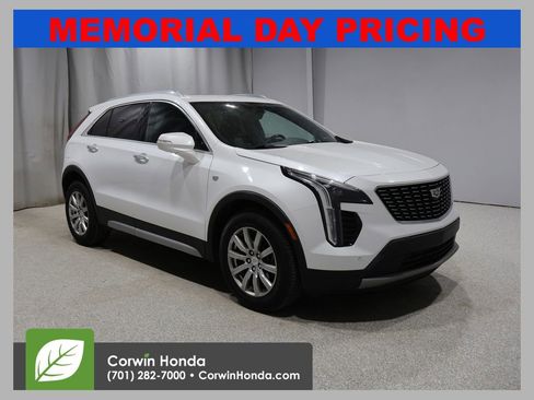 Used 2021 Cadillac XT4 Premium Luxury w/ Sun And Sound Package AWD/4WD image 1