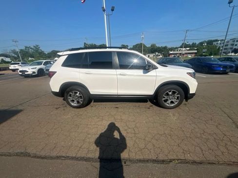 Used 2023 Honda Passport TrailSport image 19