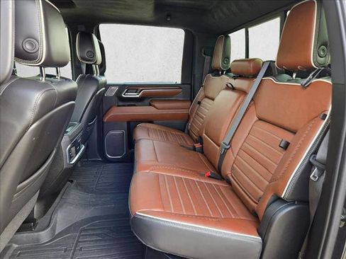 Used 2024 GMC Sierra 3500 Denali Ultimate image 20