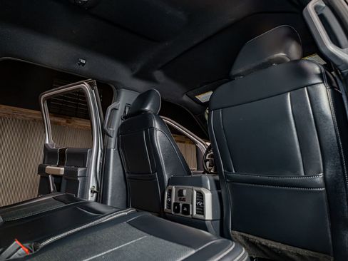 Used 2022 Ford F250 Lariat w/ Tremor Off-Road Package image 24