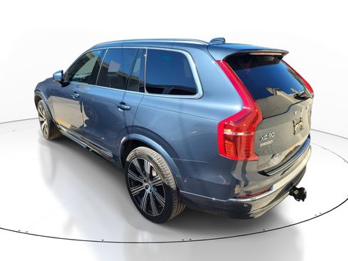 Used 2025 Volvo XC90 T8 Ultra w/ Protection Package Premier image 4