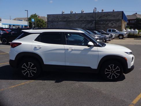 Used 2023 Chevrolet TrailBlazer ACTIV AWD/4WD image 4