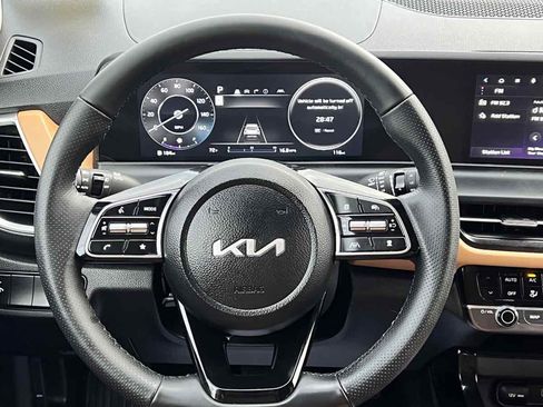 Used 2024 Kia Seltos SX image 15