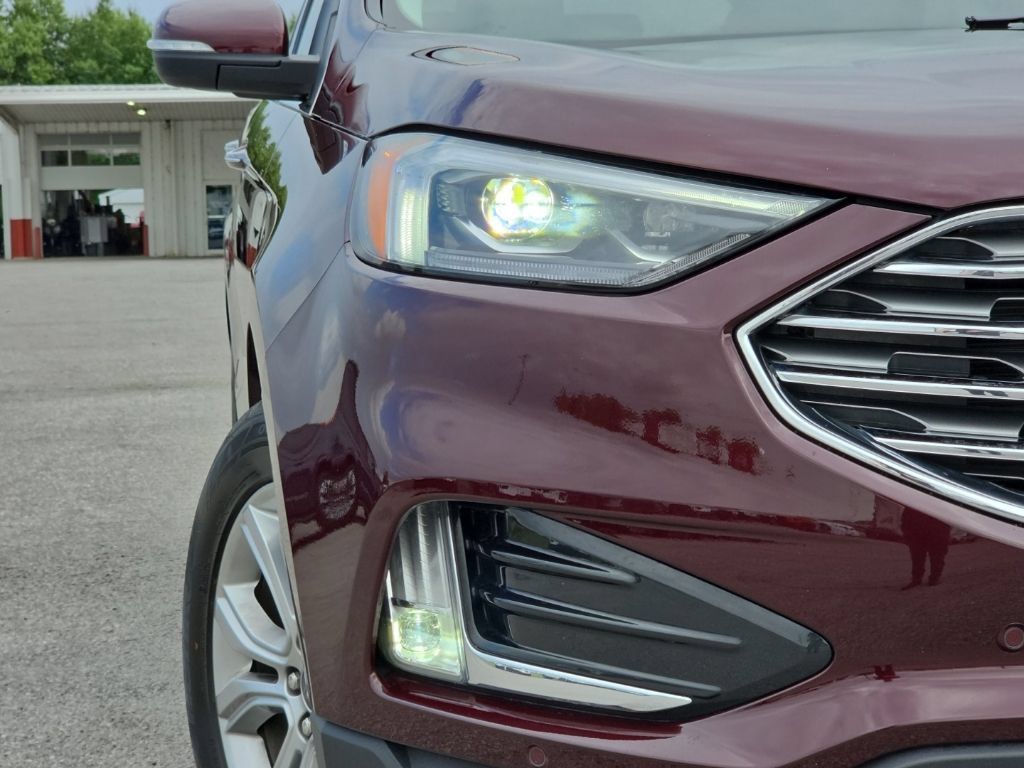 Used 2024 Ford Edge Titanium w/ Equipment Group 301A AWD/4WD image 9