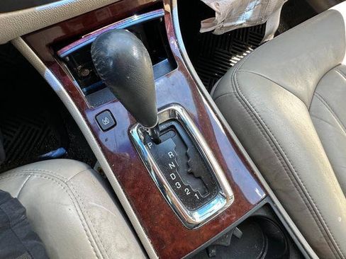 Used 2006 Buick Lucerne CXL w/ Luxury Package FWD image 40