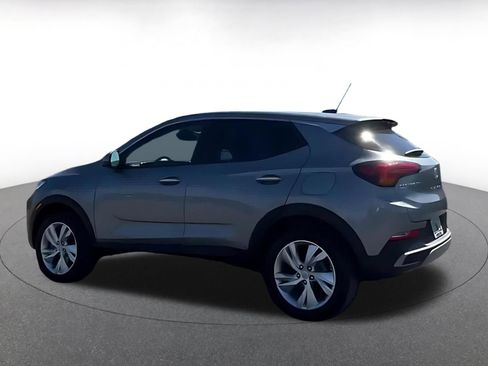 Used 2025 Buick Encore GX Preferred AWD/4WD image 8