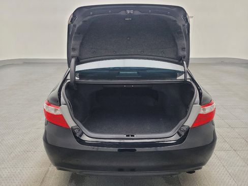 Used 2015 Toyota Camry SE image 29