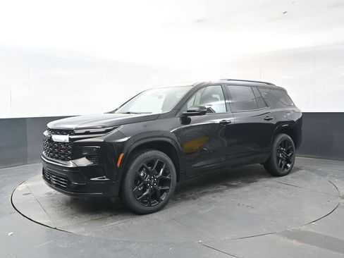 New 2026 Chevrolet Traverse RS w/ LPO, Floor Liner Package image 2