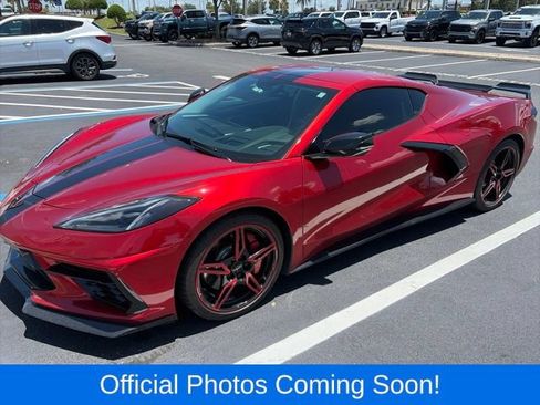 Used 2022 Chevrolet Corvette Stingray Premium Cpe w/ Z51 Performance Package RWD image 2