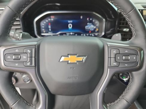 Used 2024 Chevrolet Silverado 1500 High Country w/ High Country Premium Package AWD/4WD image 18