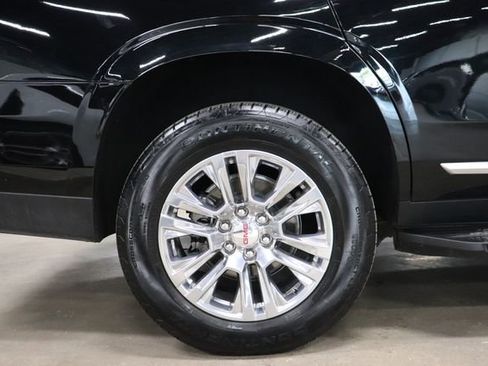 Used 2025 GMC Yukon Denali AWD/4WD image 40