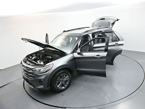 New 2026 Ford Explorer Active AWD/4WD image 37