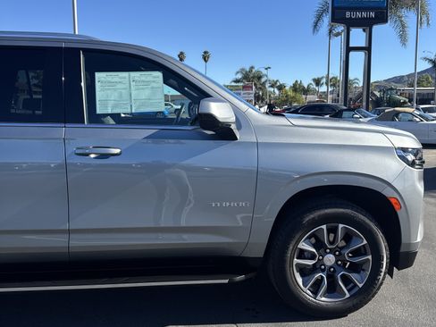 Used 2024 Chevrolet Tahoe LS image 9