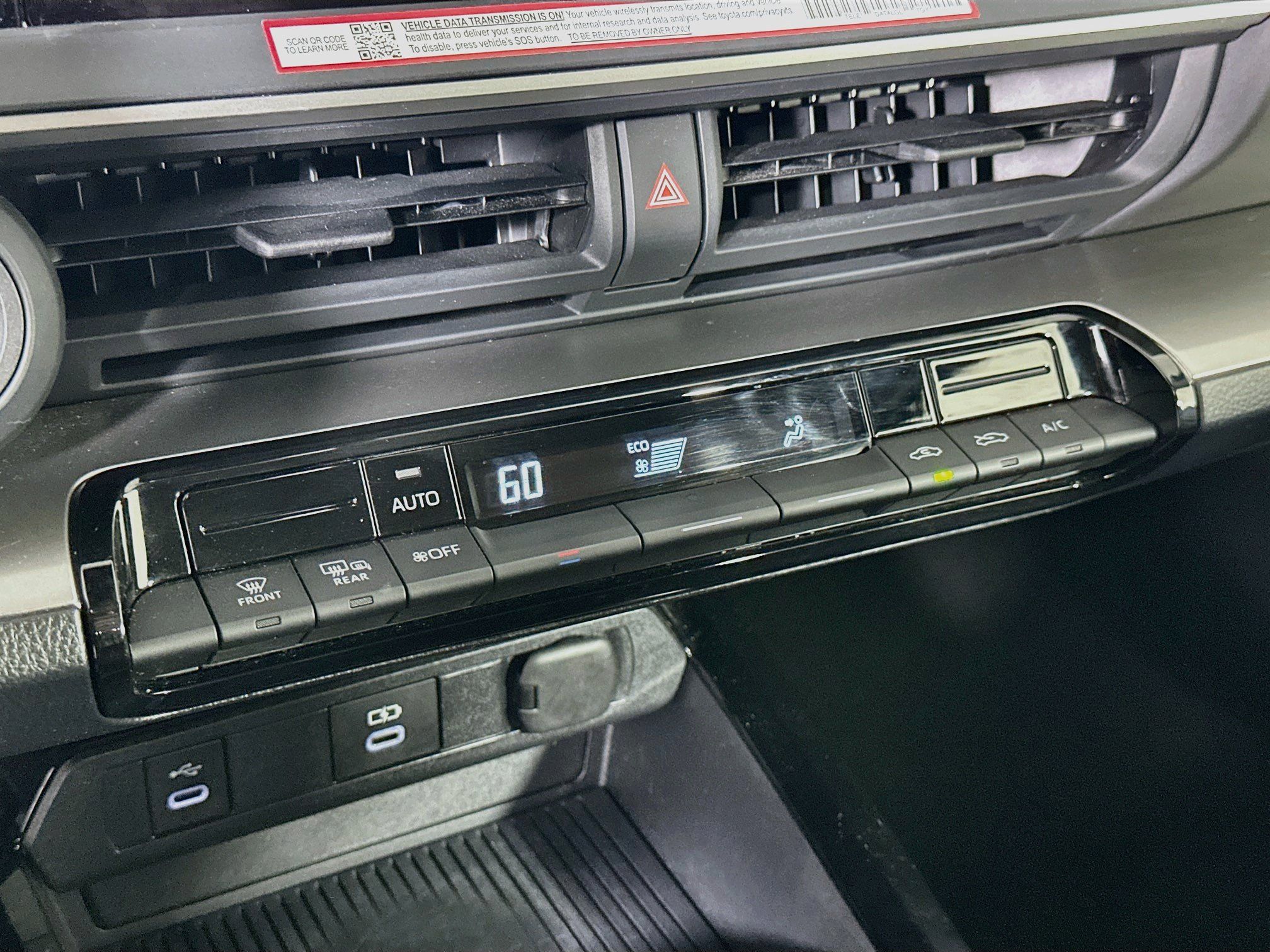 Used 2026 Toyota Prius LE FWD image 23