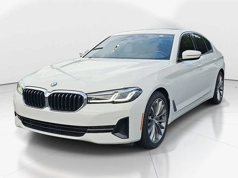 Used 2023 BMW 530i w/ Convenience Package RWD image 7