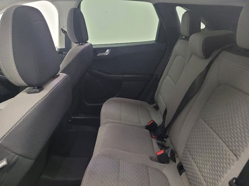 Used 2021 Ford Escape SE FWD image 18