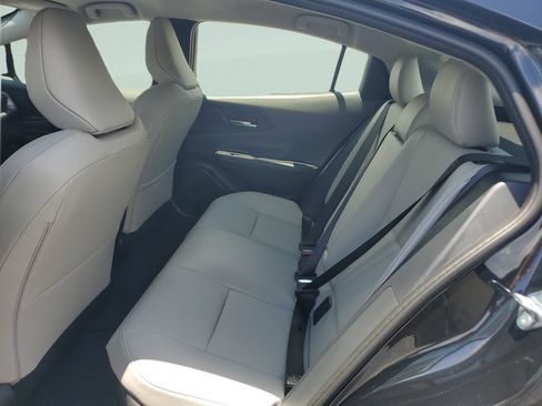 Used 2026 Toyota Prius XLE FWD image 10