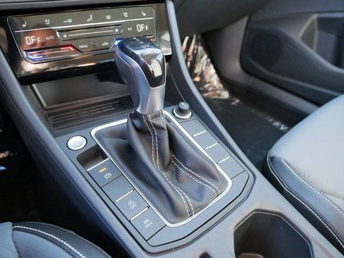 New 2026 Volkswagen Jetta SEL FWD image 11