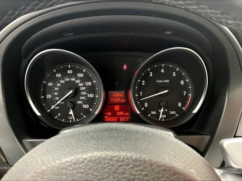 Used 2010 BMW Z4 sDrive35i image 23