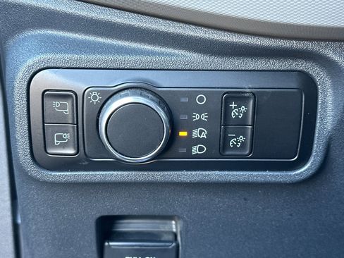 Used 2023 Ford Bronco Badlands image 40