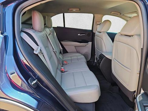 Used 2020 Cadillac XT4 Premium Luxury FWD image 19